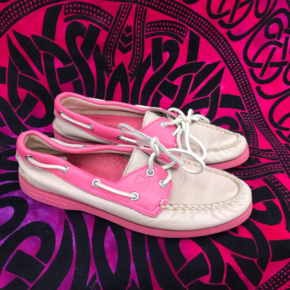 Beautiful pink Sperrys
